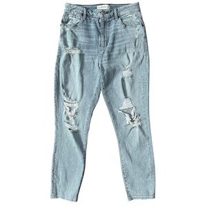 Abercrombie & Fitch Curve Love High Rise Straight Leg Distressed Jeans Sz 29/8R